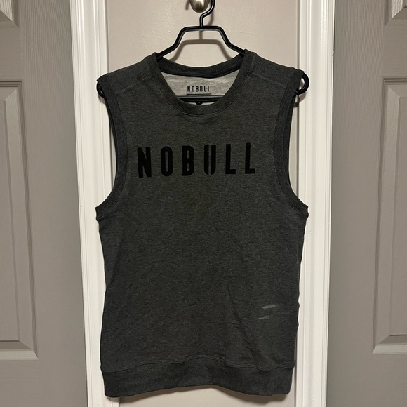NOBULL SLEEVELESS CREW SWEATSHIRT - Picture 1 of 2